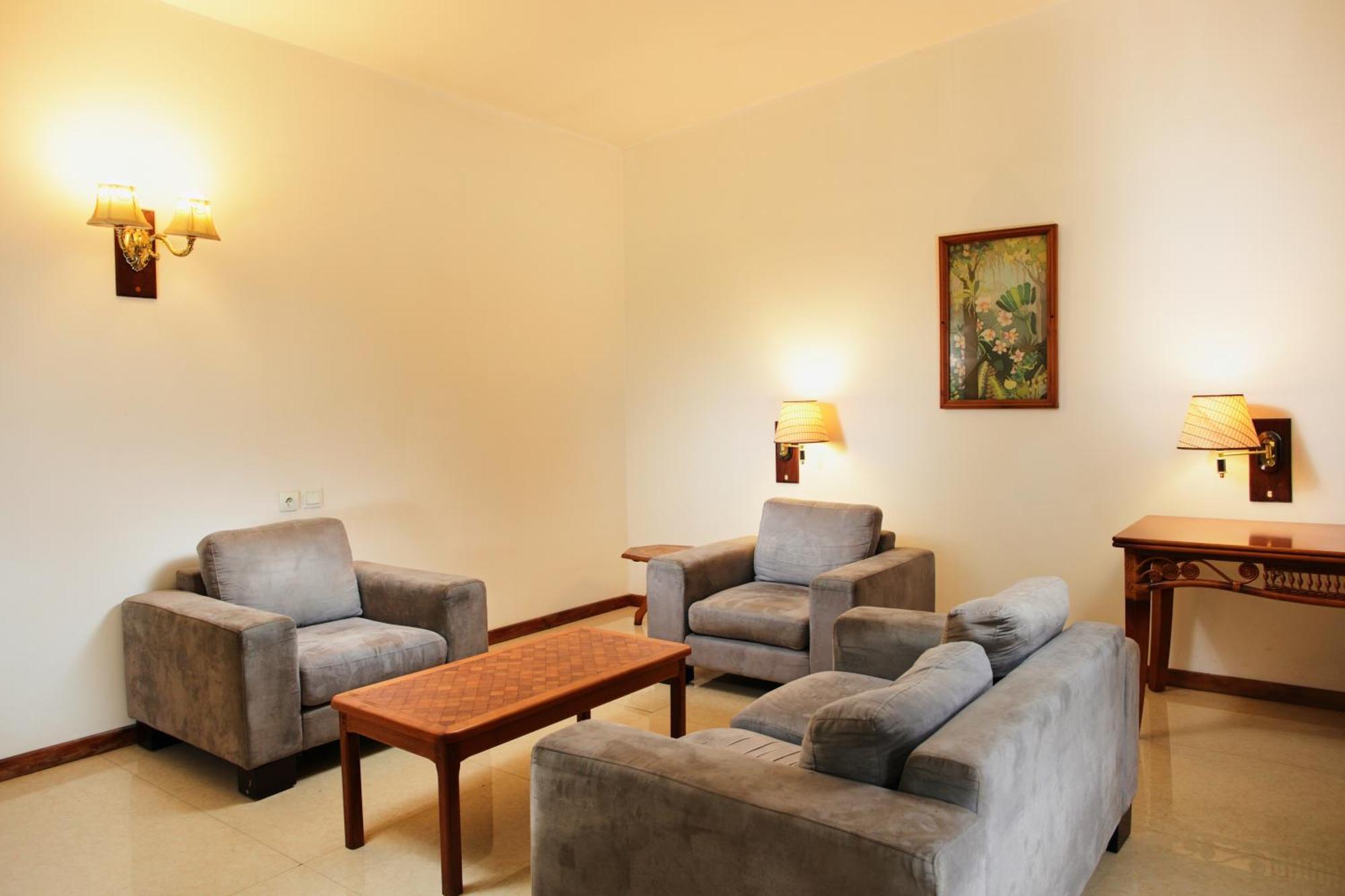 Sunny Garden Hotel Antananarivo Exterior photo